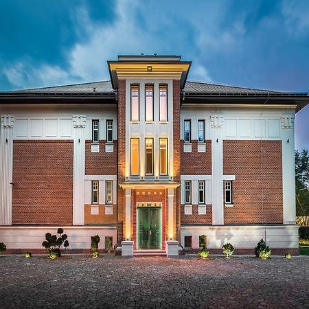 Vila Na Landeku Острава Екстериор снимка